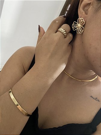 BRINCOS FLOR DE VERÃO