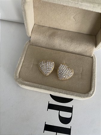 BRINCOS CORAÇÃO ZIRCÔNIAS- DOURADO