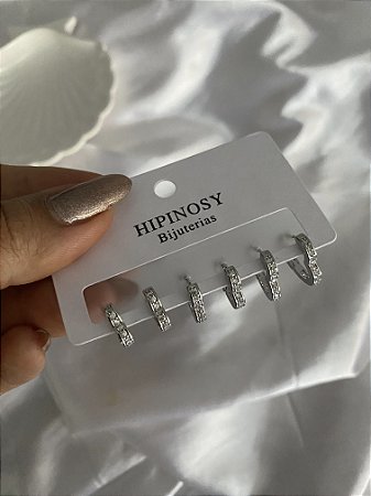 TRIO ARGOLINHAS CORAÇÃO - PRATEADAS COM ZIRCÔNIAS