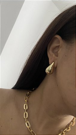 BRINCOS GOTA DOURADA