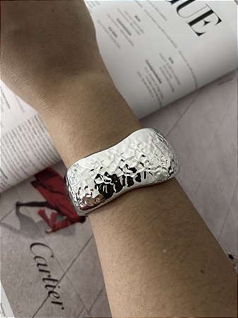 BRACELETE QUADRADO TEXTURIZADO- PRATEADO