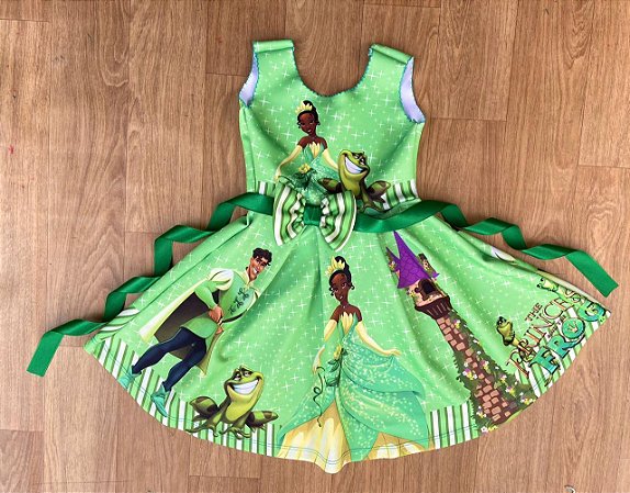 Vestido Princesa e o Sapo Tiana