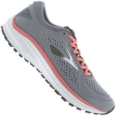 marca de tenis brooks