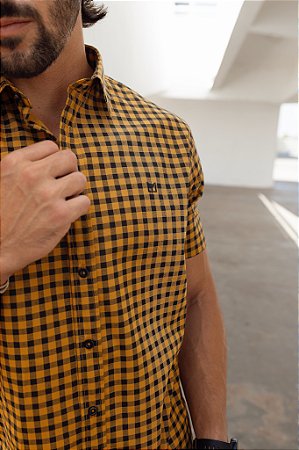 Camisa de Manga Curta SLIM QUADRICULADO