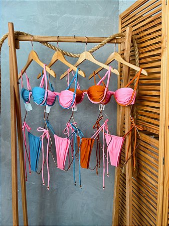 Charlotte lacinho rosa com laranja