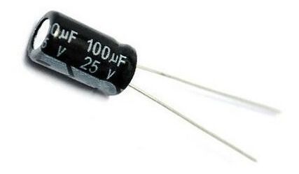 CAPACITOR ELETROLITICO 100UF X 25V RADIAL +/- 20% (6 X 12 - 2,5MM FITADO S/ CHANFRO)