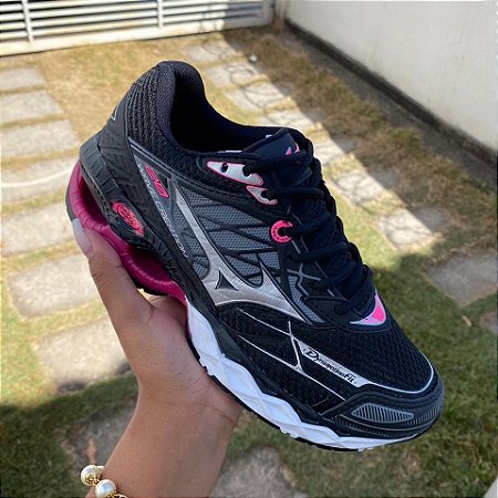 tenis mizuno rosa e preto