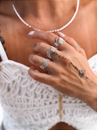 Anel geométrico vazado - ajustável