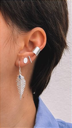 Brinco oval liso