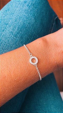 Pulseira círculo cravejado