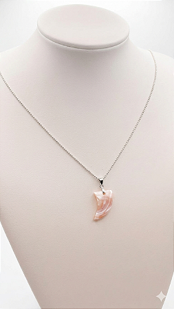 Pingente dente em madrepérola