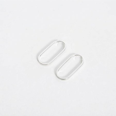 Argola oval fio quadrado