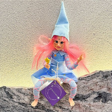 Ser mágico - Menina cabelo rosa e Roupa azul