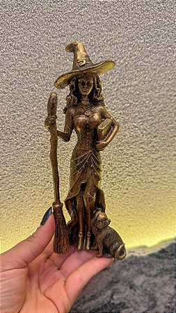 Bruxa com Gato e Vassoura