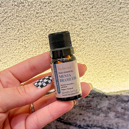 Óleo Essencial de Menta Brasileira – Frescor, Clareza e Revitalização