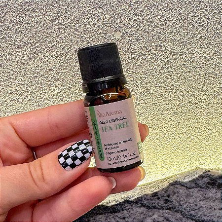 Óleo Essencial de Melaleuca (Tea Tree) – Purificação, Proteção e Cuidado
