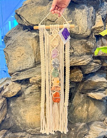 Móbile dos 7 chakras em macramê