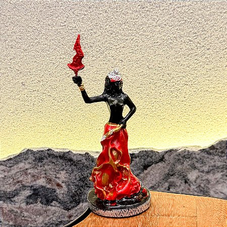 Oyá Iansã – Orixá dos Ventos e das Tempestades