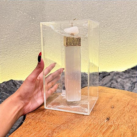 Caixa de Acrílico com Cristal Pentende - Selenita