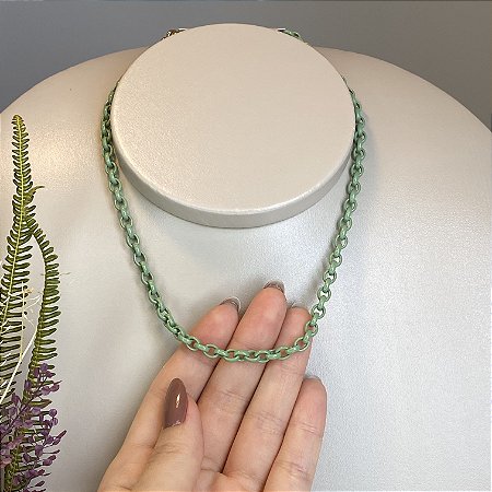 Colar Elos Portugueses Esmaltados (Verde Musgo) com Banho de Ouro 18k