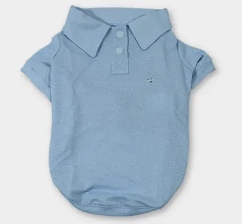camisa polo azul claro