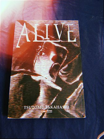 Alive Vol. Único