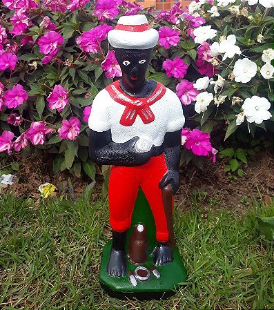 Estátua do Mestre Zé Filintra