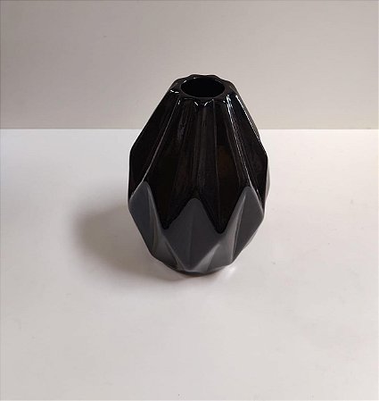 VASO CERAMICA LAPIDADO PEQUENO PRETO 20X6