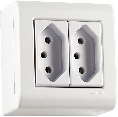 TOMADA DUPLA 2P+T 20A/250V