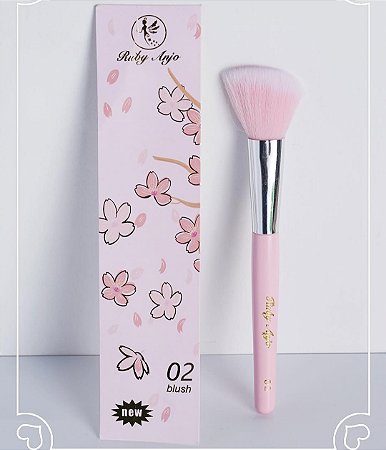 Pincel Ruby Anjo 02