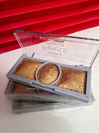 Paleta De Iluminador Feels Ruby Rose