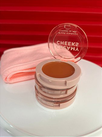 Blush Cremoso Ruby Rose