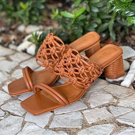 Schutz Mule Salto Medio Marrom Handmade