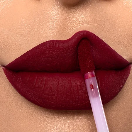 Batom Semi-Matte ADÉLIA - Deisy Perozzo