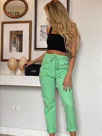 calça verde menta