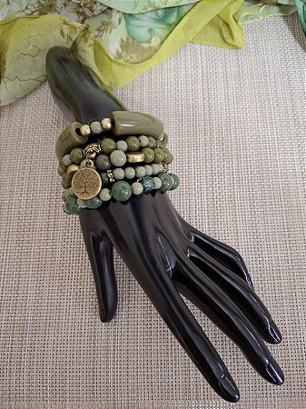 Mix de Pulseiras de Silicone e Resina Verde