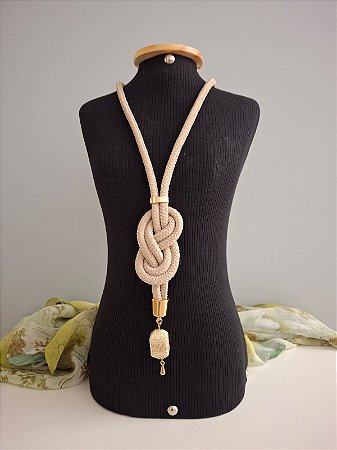 Colar de Corda Náutica Longo Areia com Resina