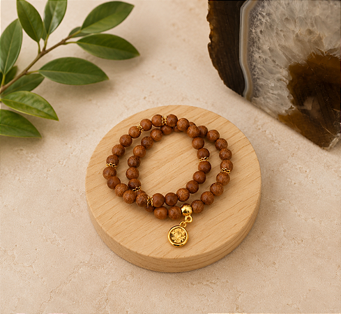 Pulseira em Pedra do Sol com Pingente de Strass