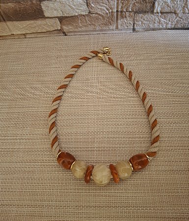 Colar de Corda Náutica com Resina Terracota e Areia