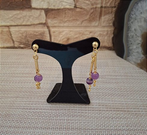 Brinco Pendente Dourado com Quartzo Ametista