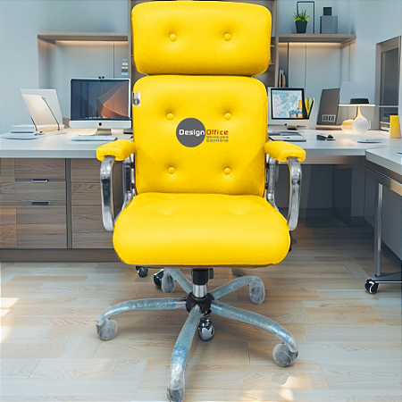 Cadeira Original Eames Presidente com Rodinhas Cromadas e Anti Risco Linha Capa em Madeira Escura ou Clara - Amarelo