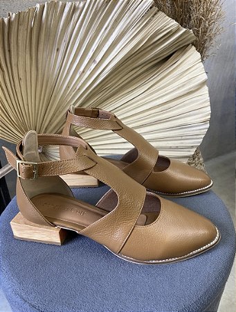 Bota Aberta Ísis  - Caramelo (Referência : 150)