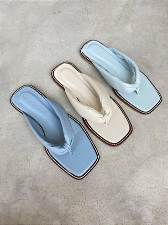 Flat Mina  - Off White