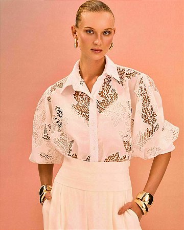 Camisa Oversized Bordado Floral
