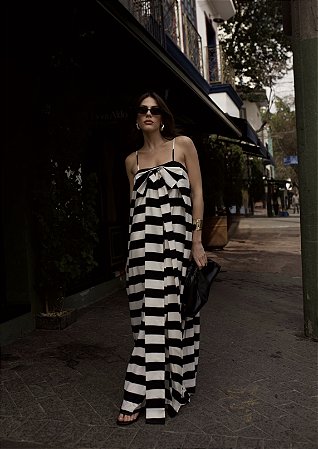 Vestido Listrado com Laço