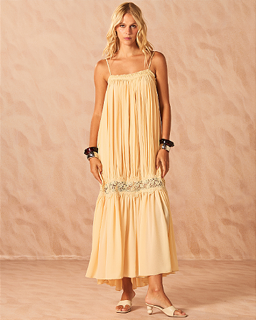 Vestido Chiffon Aplique Guipure