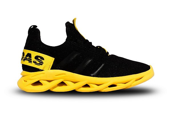 tenis adidas solado amarelo