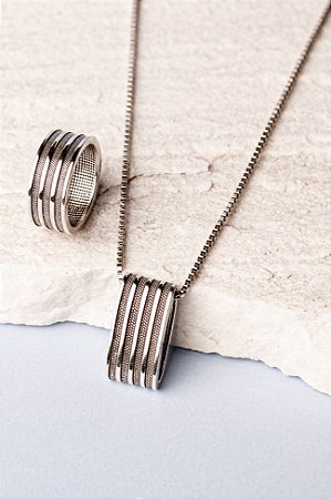 Anel Linhas Prata Leve