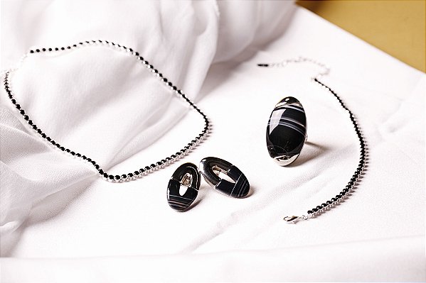 Brinco Oval Ágata Azul Marinho