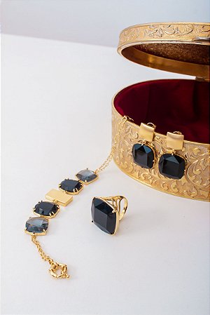 Brinco Ouro Fosco com Ônix